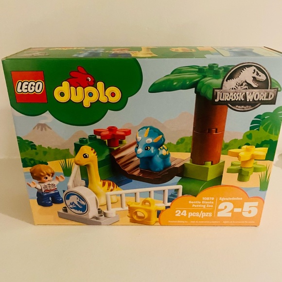 LEGO DUPLO Jurassic World Gentle Giants Petting Zoo 10879 Building Kit NIB - Picture 2 of 7